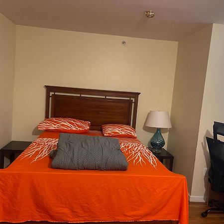 Ferienwohnung Peculiar D At 62 1St Street Newark Exterior foto